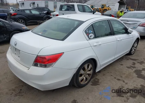 2010 Honda Accord 2.4 Ex-L z USA, uszkodzony, nr VIN 1HGCP2F87AA012631